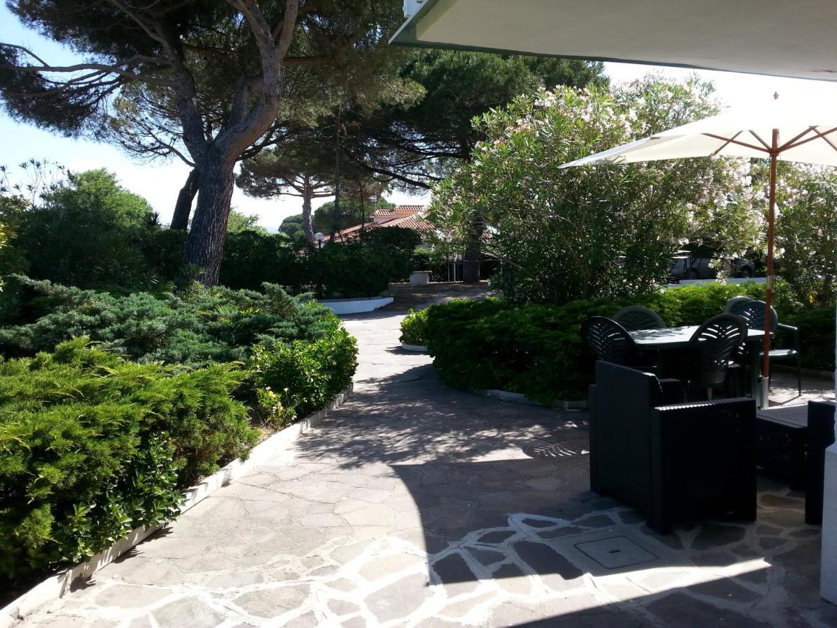 Appartamento In Villa Valentini, Fronte Mare, Giardino E Parcheggio Privato, Wifi, Dotato Di Tutti I Confort, Nel Golfo Di Gaeta مينتورنو المظهر الخارجي الصورة