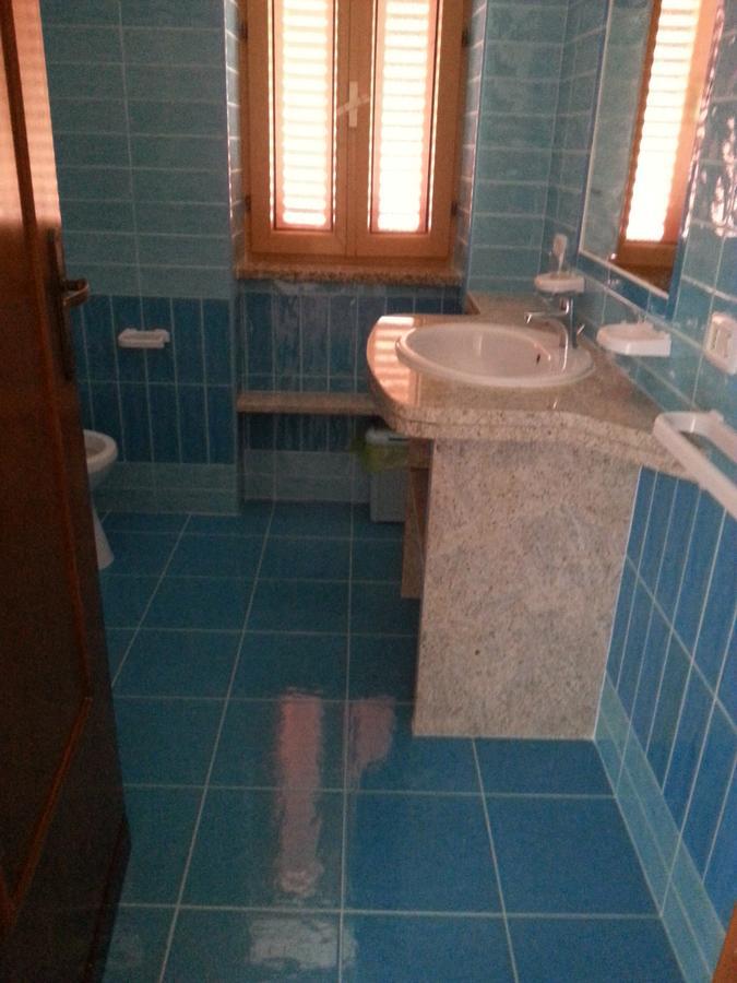 Appartamento In Villa Valentini, Fronte Mare, Giardino E Parcheggio Privato, Wifi, Dotato Di Tutti I Confort, Nel Golfo Di Gaeta مينتورنو المظهر الخارجي الصورة